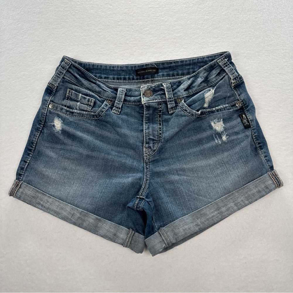 Silver Jeans BoyFriend Jean Shorts Women's 27 Distressed Cuffed 4” Med Fade EUC - Picture 2 of 12